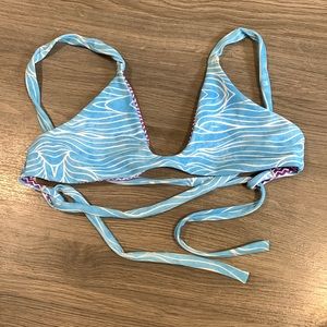 small reversible Moana bathing suit top